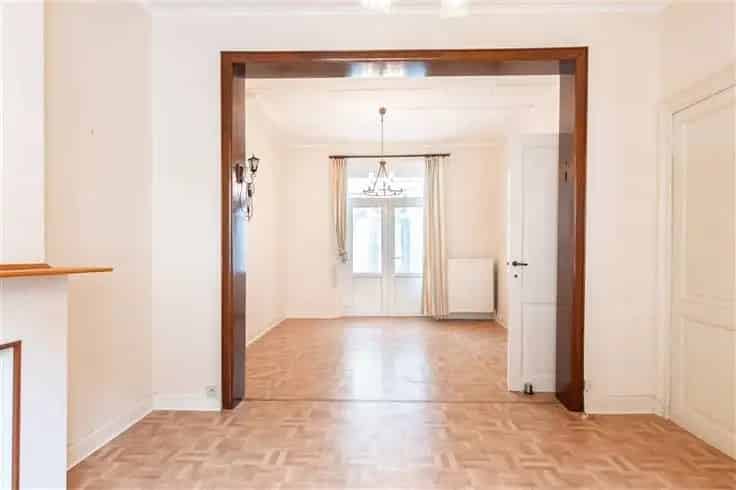 Huis Te Koop Laveu 4 slaapkamers 255m²