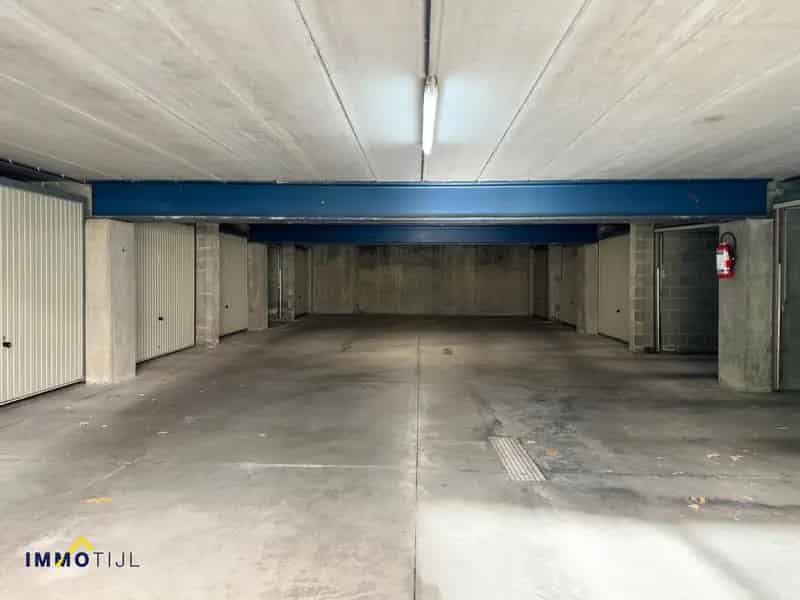 Garagebox te koop in hartje Aalst