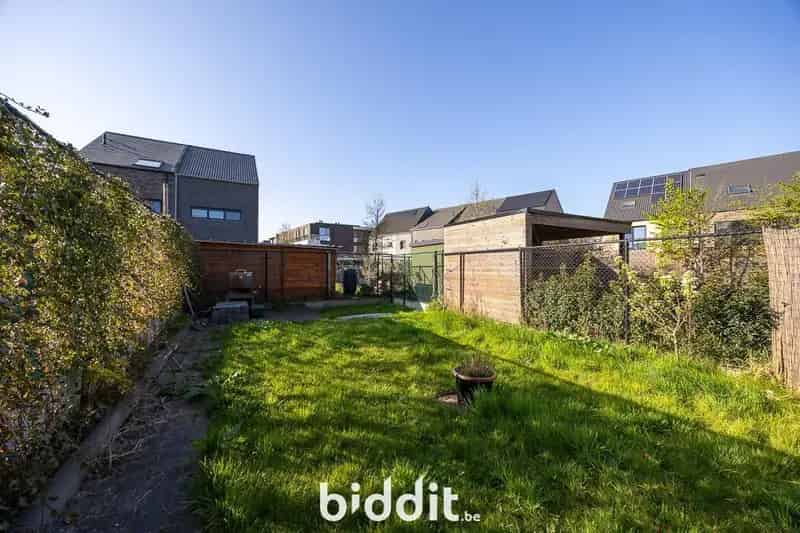 Charmante Instapklare Woning 3 slaapkamers 2 badkamers