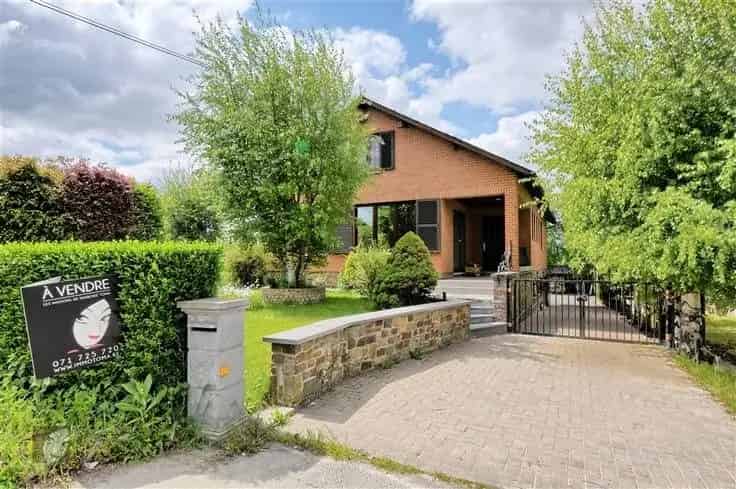 Huis Te Koop Ruime Villa Veel Mogelijkheden