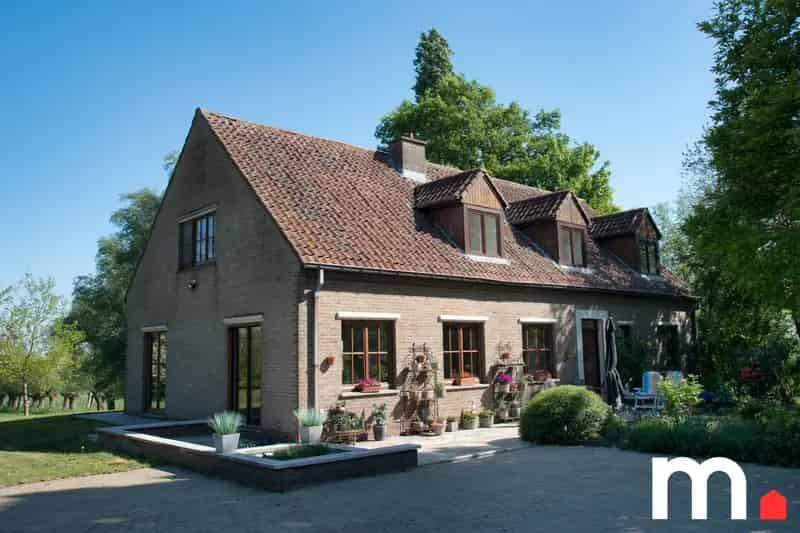 Huis te Koop Aarsele: Exclusief Landhuis met Verzichten