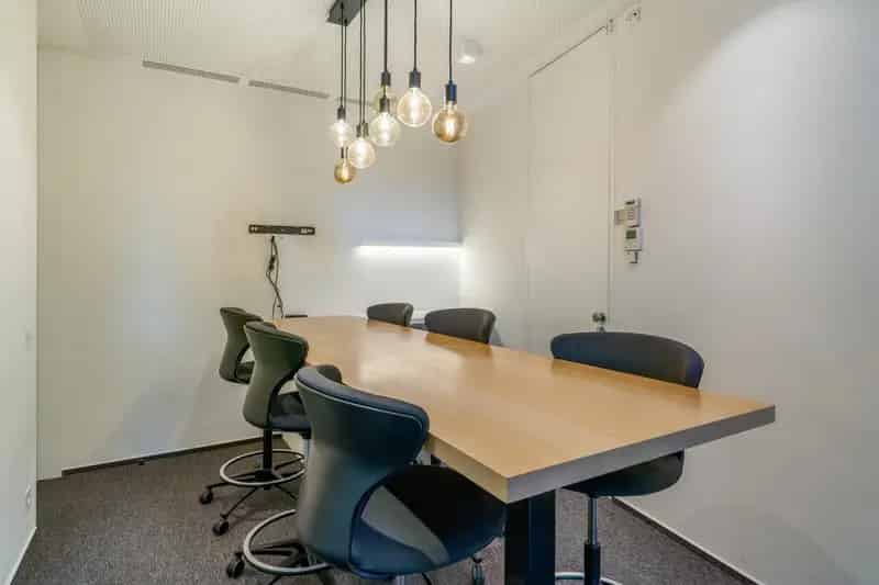 Kantoor te Huur Ieper Grote Markt 80m2