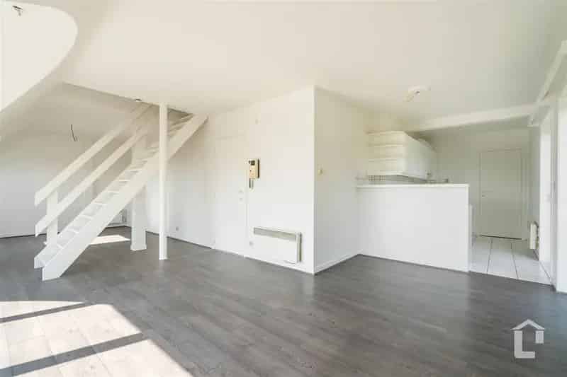Duplex Appartement Nazareth - Instapklaar met Garage en Terras