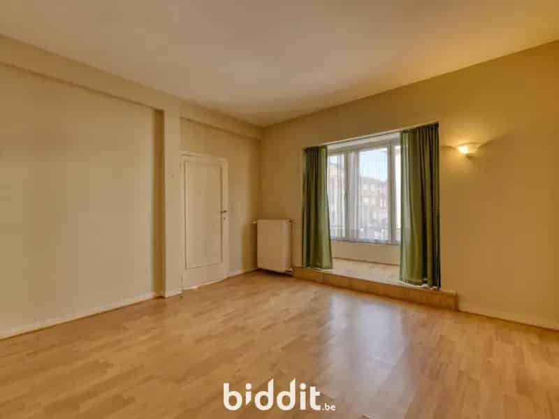 Hoekhuis Hertogendal 4 slaapkamers garage