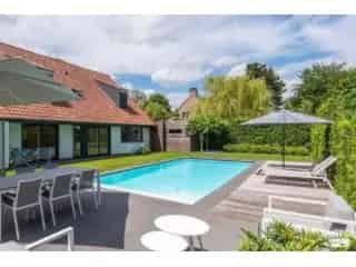 Huis te koop Sint-Martens-Latem 4 slaapkamers zwembad