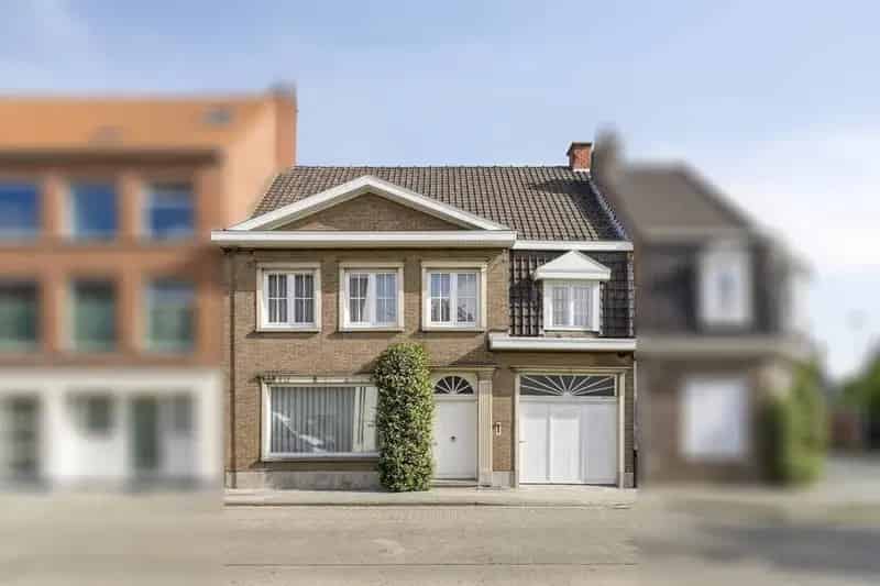 Huis te koop Roeselare 4 slaapkamers tuin garage renovatie