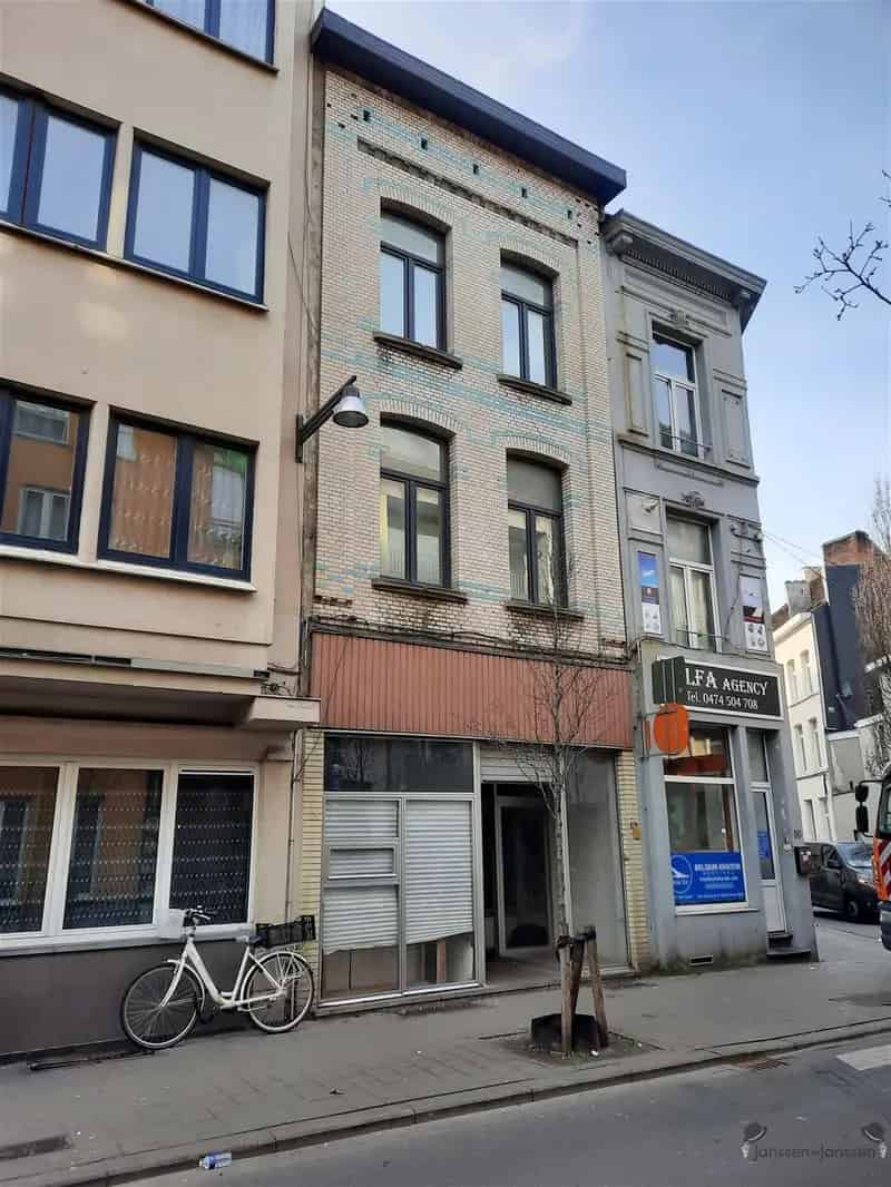 Handelspand te renoveren 4 units