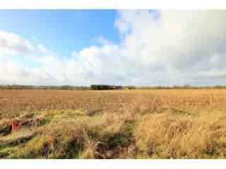 Bouwgrond Neuville VAL85232 14 ares 63 ca