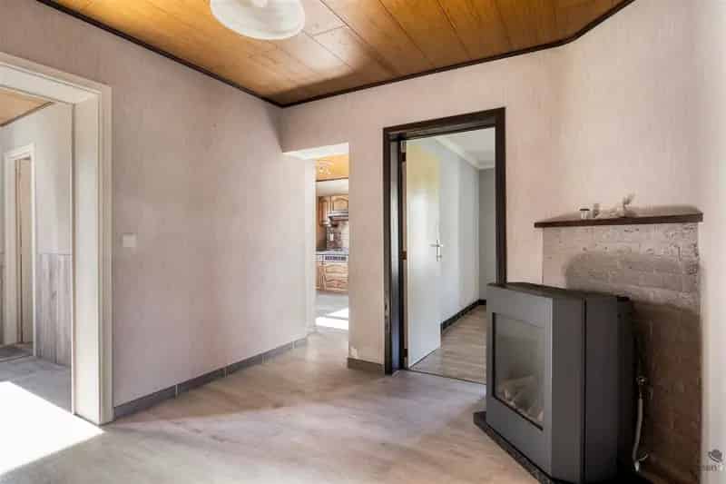 Huis te koop Balen: Renovatieproject met 3 slaapkamers