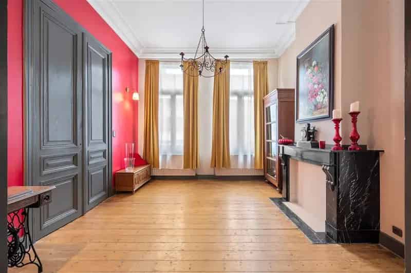 Huis te Koop in Niel - Ruime Tuin en Privacy