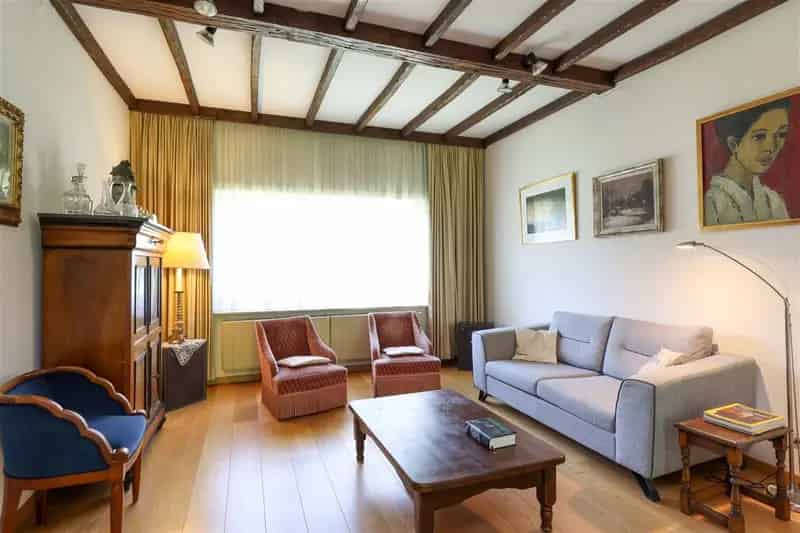 Ruime gezinswoning 6 slaapkamers Hasselt
