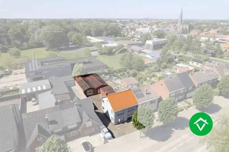 Woning te koop Koekelare 4 slaapkamers grote loods