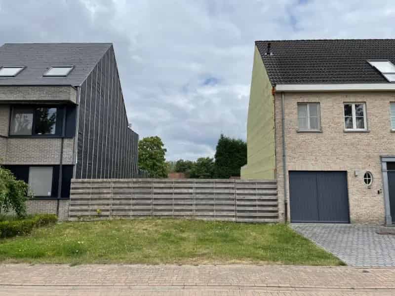 Bouwgrond 435m² aan het Water Rustige Toplocatie