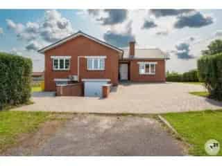 Bungalow te koop Saint Georges sur Meuse 4 slaapkamers zwembad