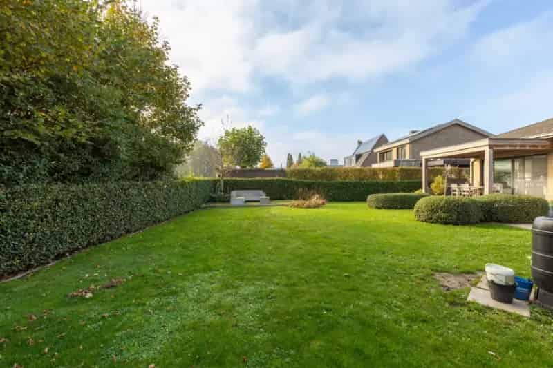 Huis te Koop Staden Nieuwe Voorwaarden