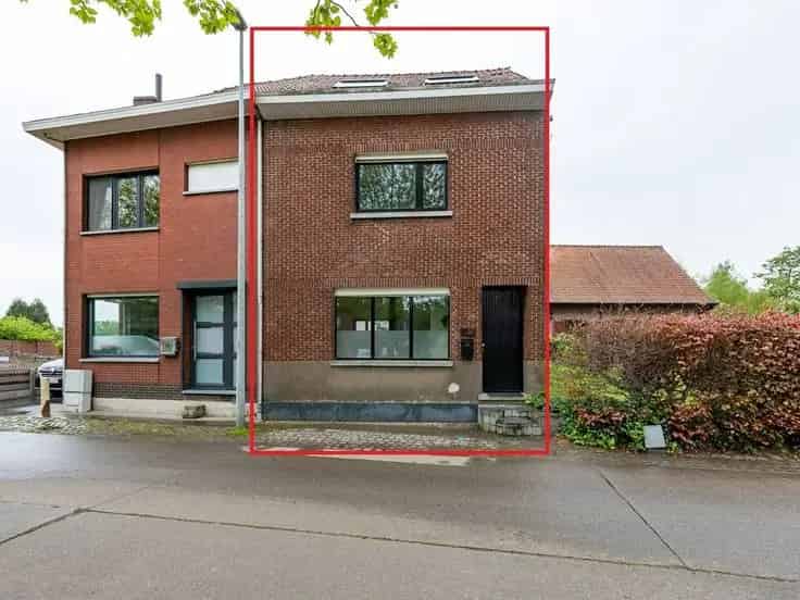 Gerenoveerde woning te Wachtebeke met 2 3 slaapkamers