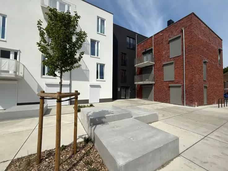 Appartement te koop 2 slaapkamers tuin terras parking kelder