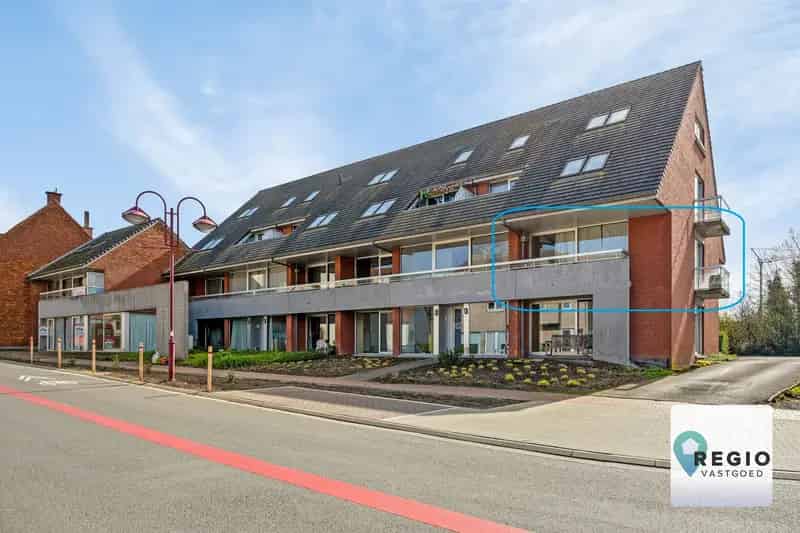 Appartement te Koop Landegem Nabij Winkels Scholen