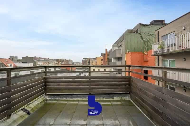 Appartement te koop: Instapklaar 1 slaapkamer appartement met ruim terras
