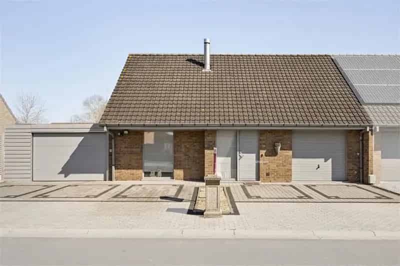 Huis te koop Staden 3 slaapkamers garage werkplaats