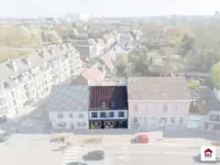 Handelspand met Woonst Oostrozebeke