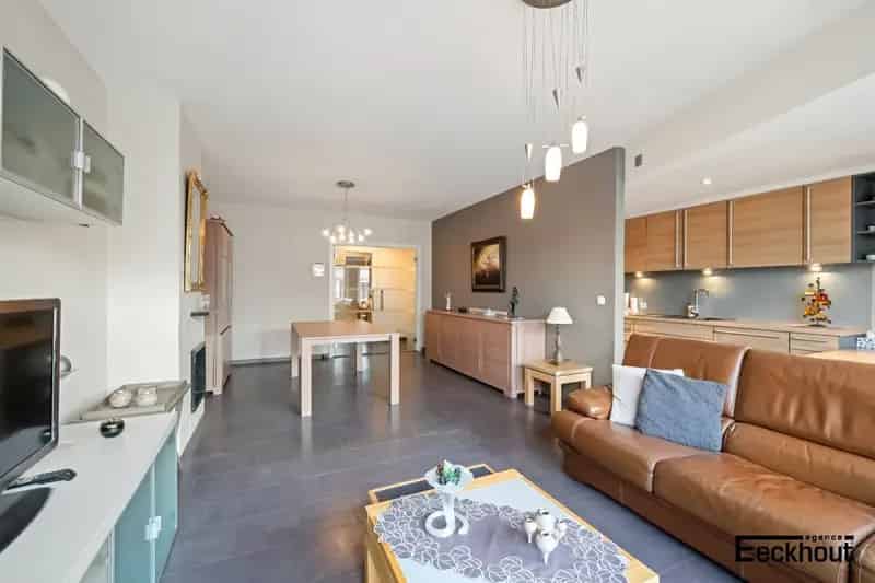 Appartement te huur Oostende: 100m², 2 slaapkamers, parkzicht