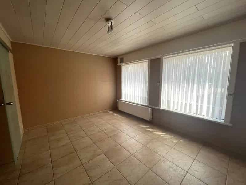 Ruime woning 4 slaapkamers tuin dubbele garage Sint-Juliaan
