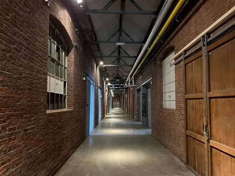 Kantoorruimtes Ateliers te Huur voormalige Eskimofabriek