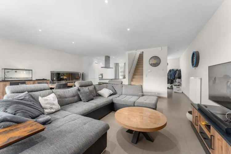 Luxe Gezinswoning te Oostkamp 4 slaapkamers 211m²
