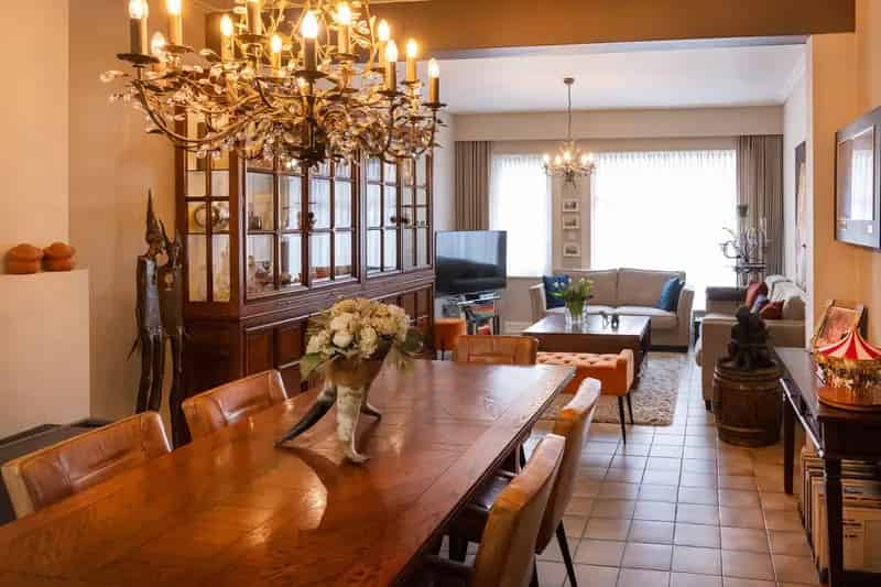 Art deco woning te koop Zwevegem garage hobbyruimte