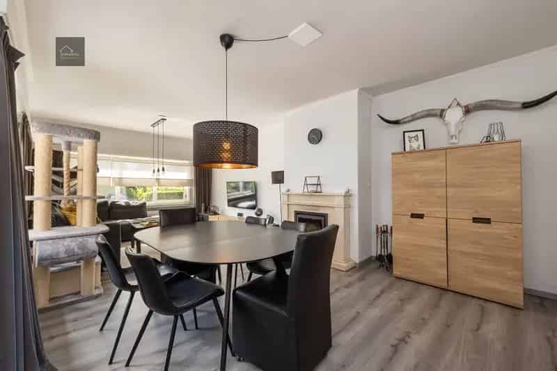 HOB Elsdonk Edegem Toplocatie