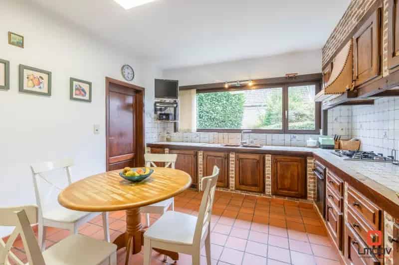 Huis te koop in Destelbergen 301m²
