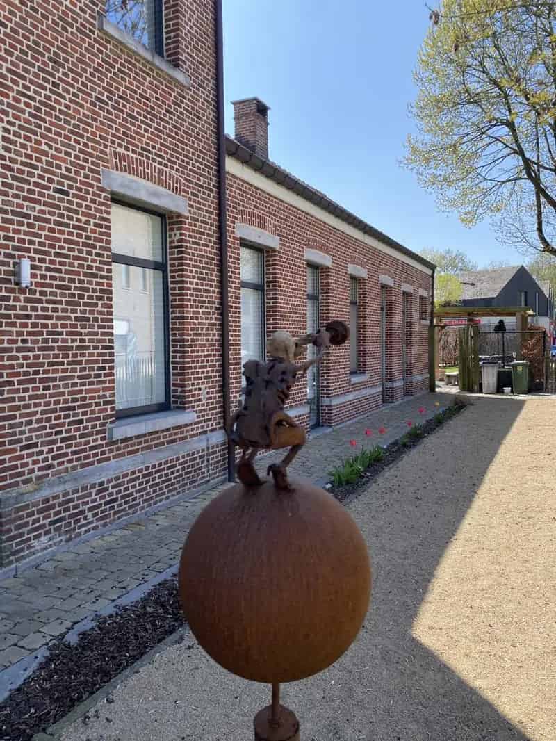 Huis te koop Station Budingen: 300m², Wellness, Grote Tuin