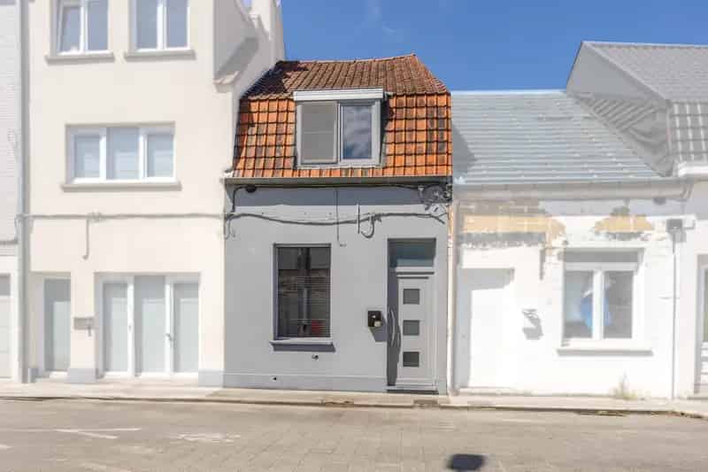 Huis te huur Harelbeke: Instapklare starterswoning nabij centrum