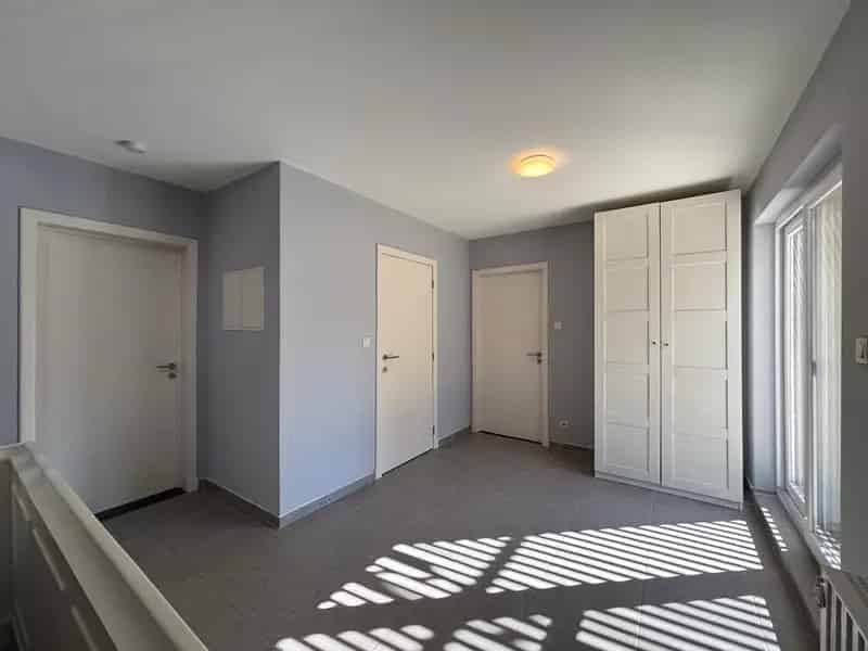 Duplex Appartement te Huur Neerpelt 3 Slaapkamers Ruim Terras