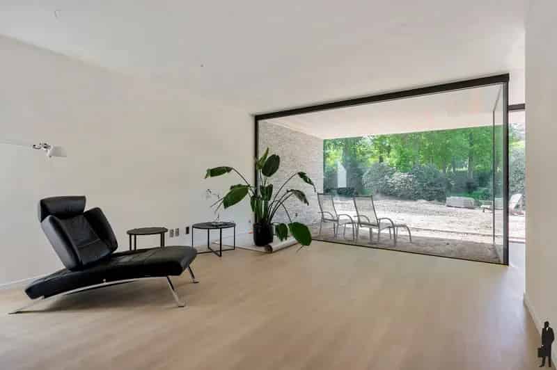 Moderne Nieuwbouwwoning 3 slaapkamers 825m2