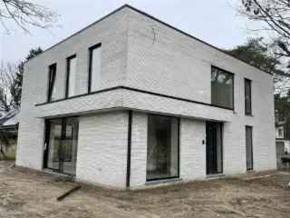 Koop villa in Bonheiden met luxe afwerking en moderne voorzieningen