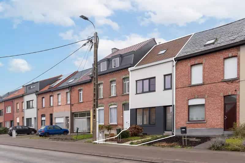 Huis te huur Leest: Tuin, Garage, Moderniseringspotentieel