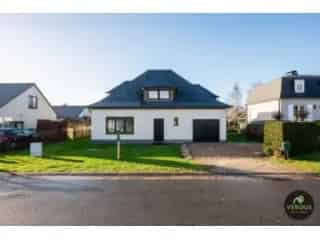 Villa te koop Eeklo - Luxe gerenoveerde villa 4 slaapkamers