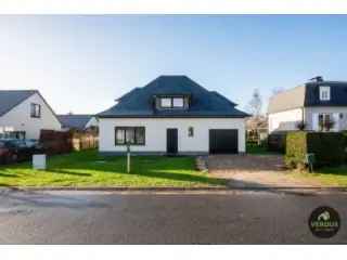 Villa te koop Eeklo - Luxe gerenoveerde villa 4 slaapkamers