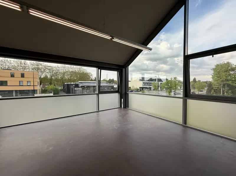 Kantoorruimte te huur Sint-Martens-Latem 358m²