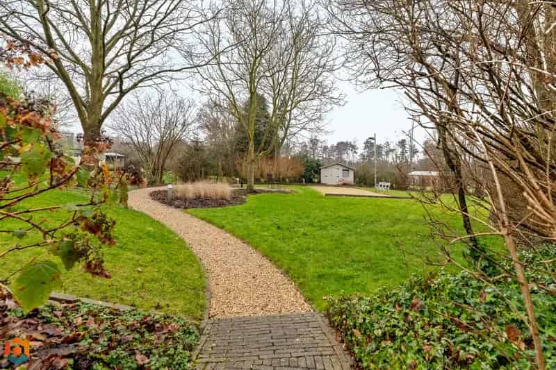 Huis te koop te Duffel: 4 slaapkamers, grote tuin