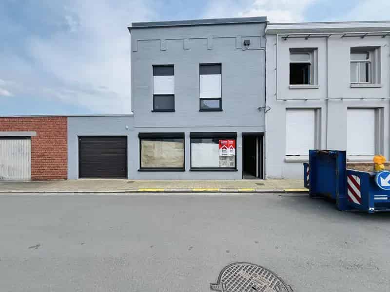 Huis te huur Wevelgem: Gezinswoning met garage en tuin