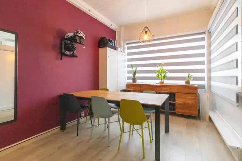 Huis te koop Sterrebeek: Op te frissen gezinswoning met 3 slaapkamers