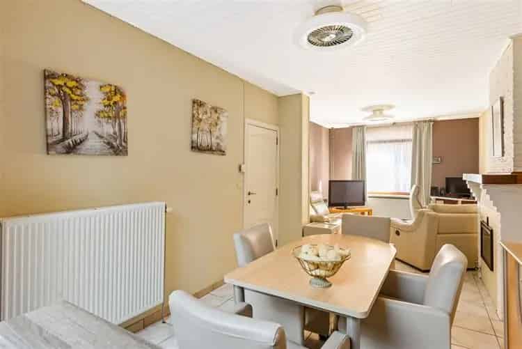Huis te koop in Duffel: Instapklare rijwoning