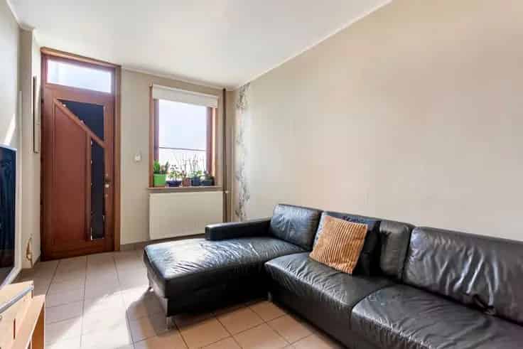 Huis Te Koop Lembeek 3 slaapkamers grote tuin