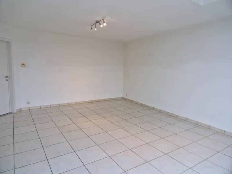 Ruim appartement 2 slaapkamers nabij centrum Lede