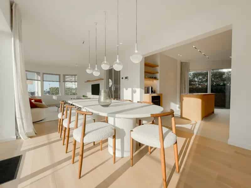 Huis te koop: Exclusieve villa met zeezicht gerenoveerd