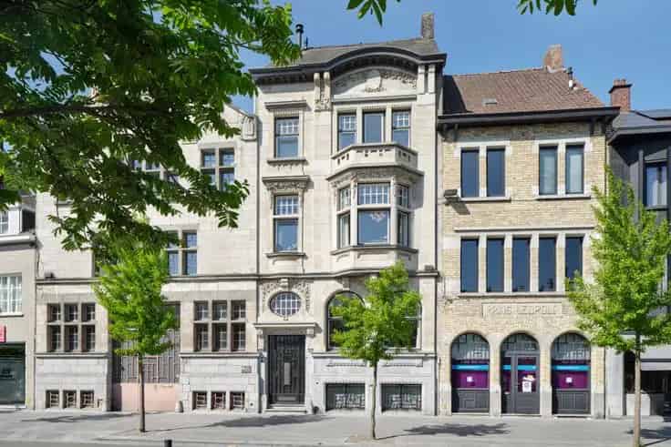 Art deco huis te koop Roeselare met atelier