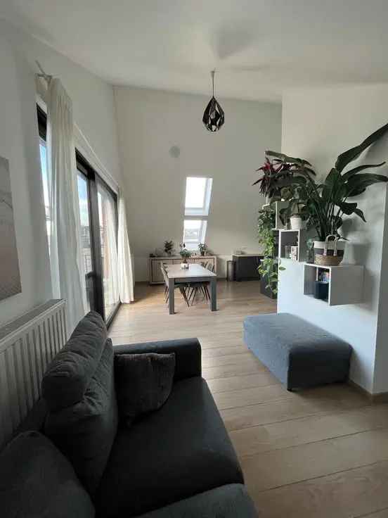 Ruim Appartement te Huur Berchem-Sainte-Agathe